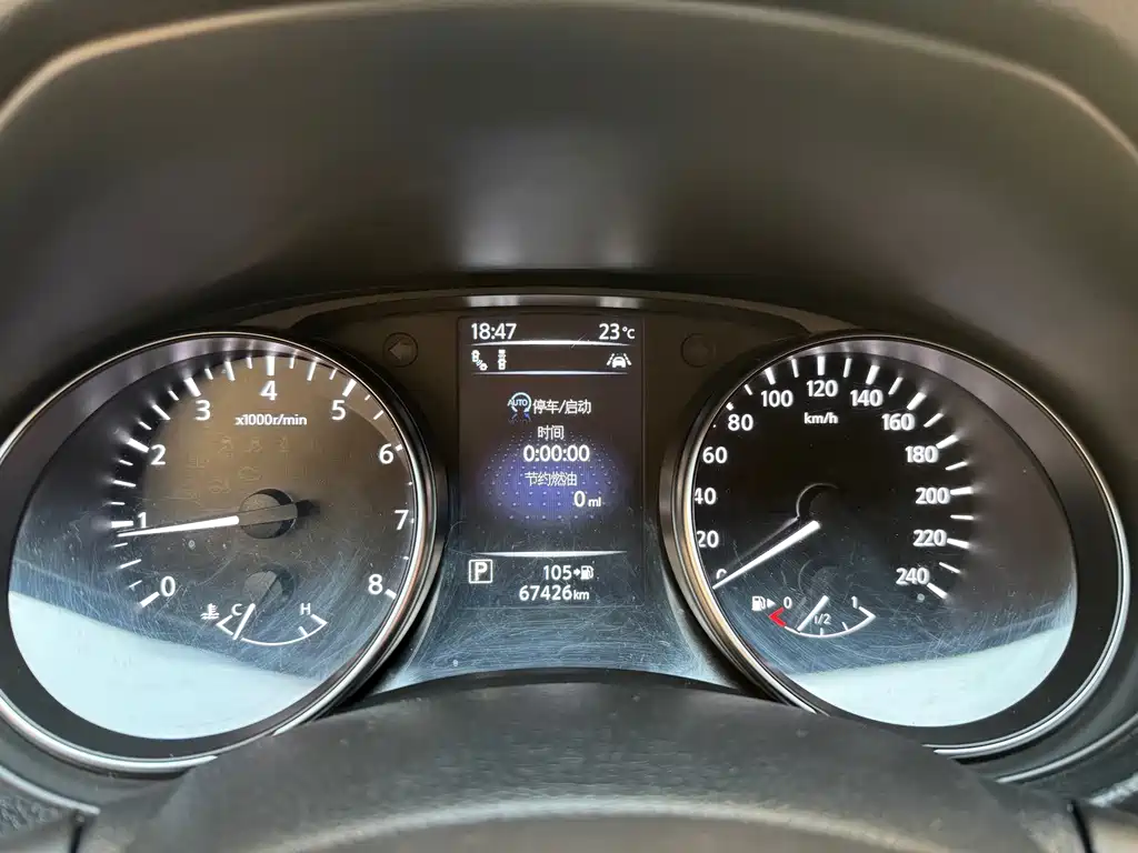Nissan Qashqai — миниатюра 7