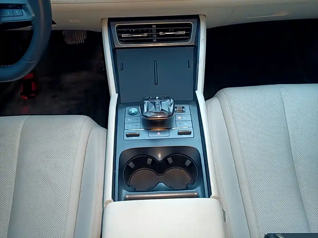BYD Qin L — миниатюра 14