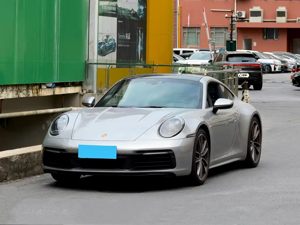 Porsche 911