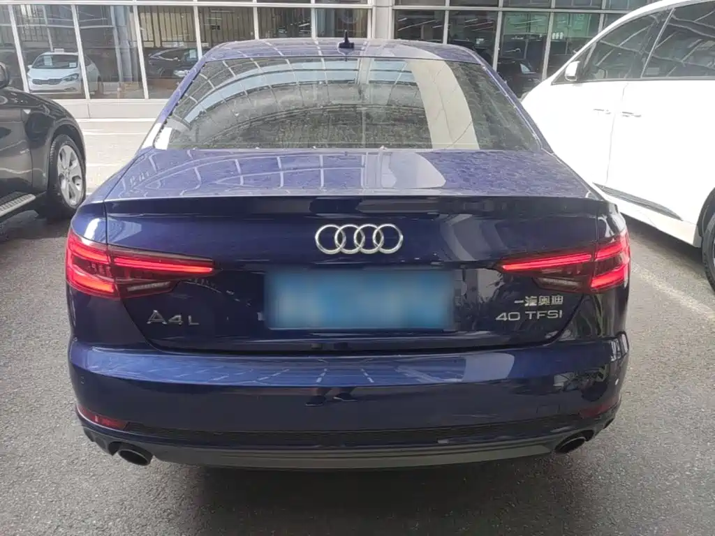 Audi A4L — миниатюра 4