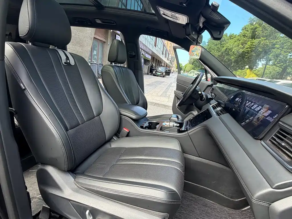 Li Auto Li ONE — миниатюра 7