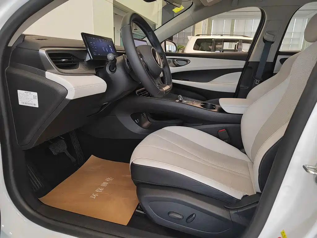 BYD Seal 05 DM-i — миниатюра 10