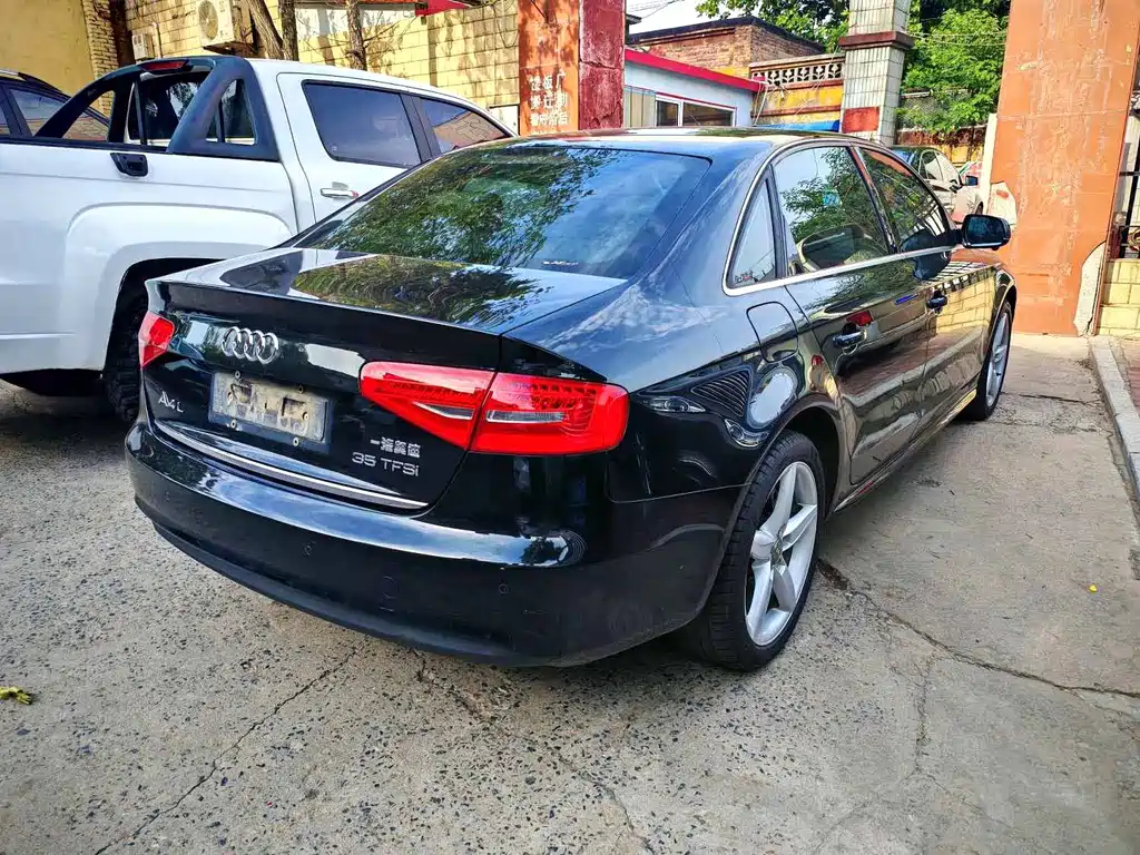 Audi A4L — миниатюра 4