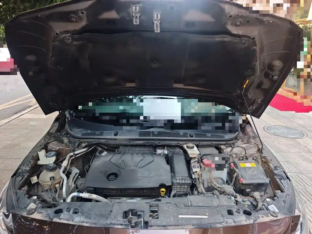 Peugeot 408 — миниатюра 11