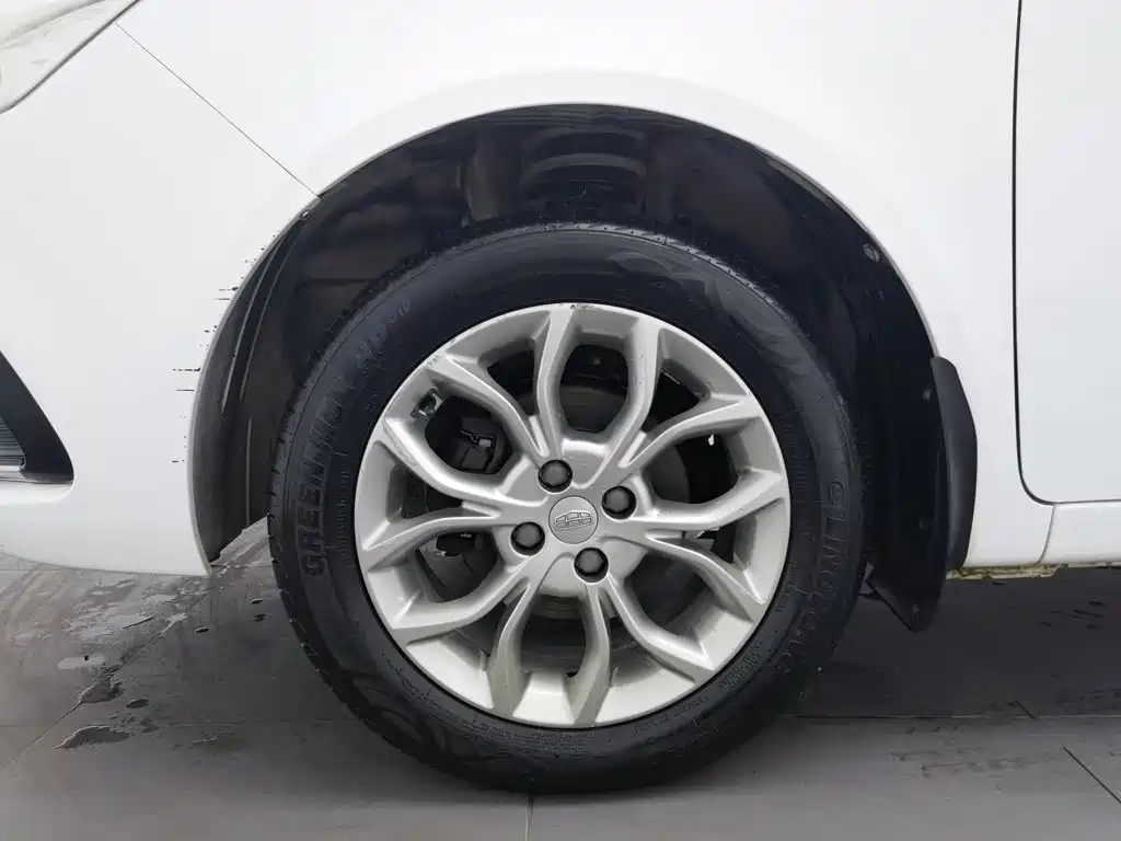 Geely Vision — миниатюра 17