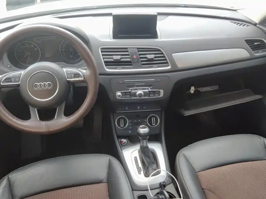 Audi Q3 — миниатюра 12