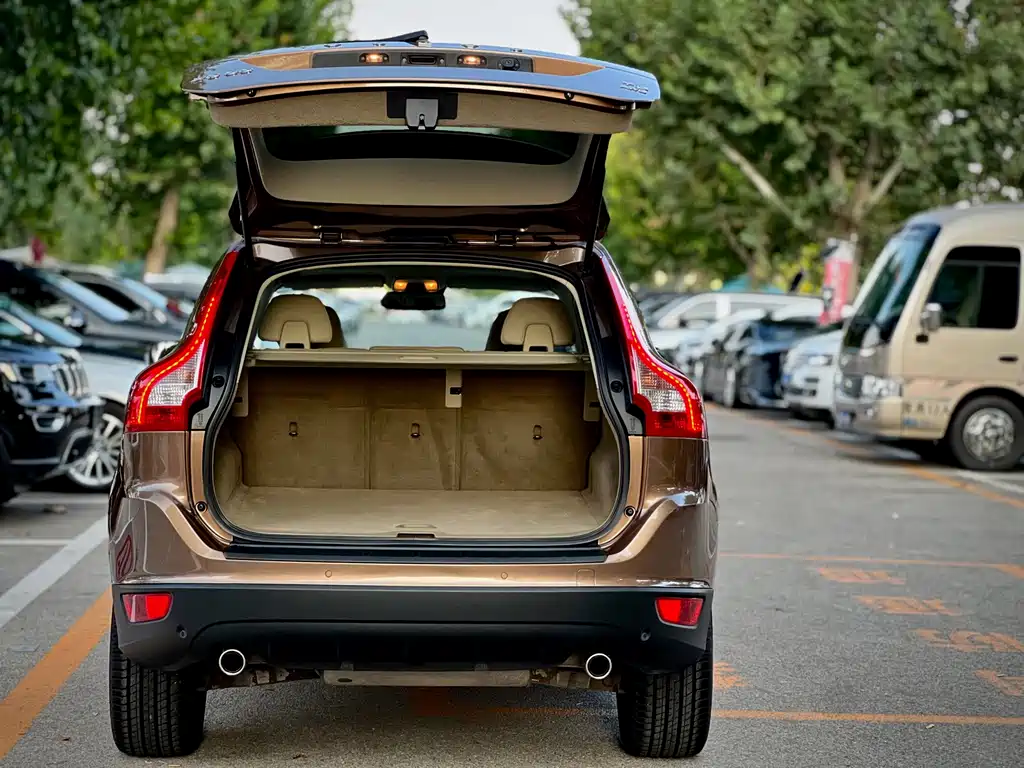 Volvo XC60 (Import) — миниатюра 6