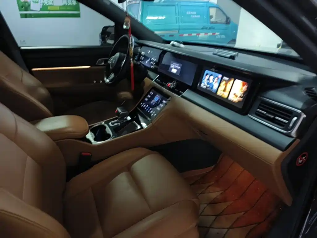 Li Auto Li ONE — миниатюра 17