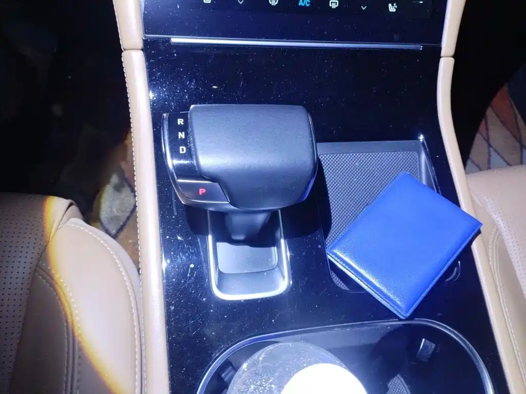 Li Auto Li ONE — миниатюра 7