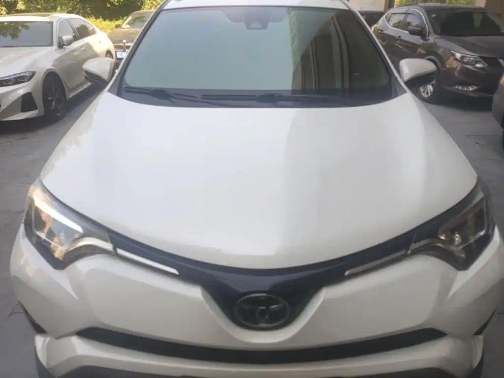 Toyota RAV4 — миниатюра 22