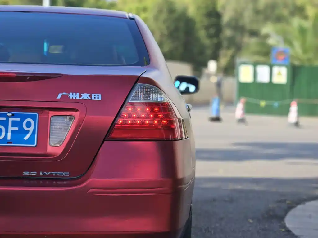 Honda Accord — миниатюра 15