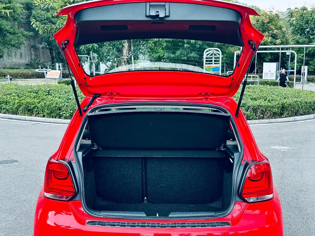 Volkswagen Polo — миниатюра 11