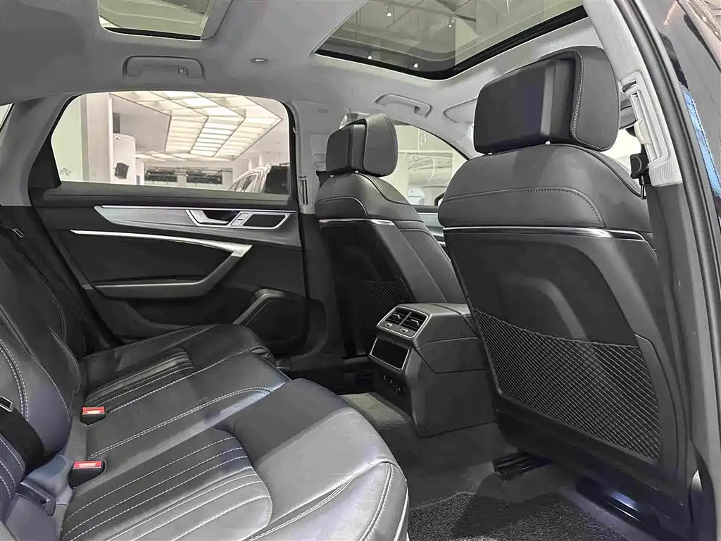 Audi A6L — миниатюра 12
