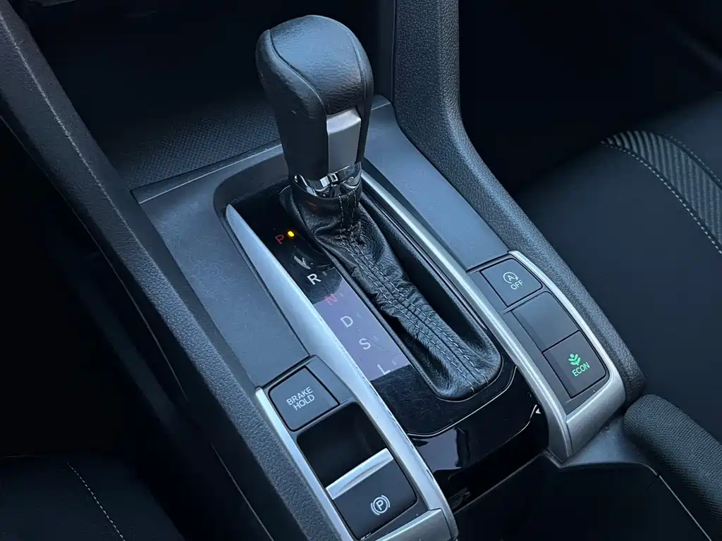 Honda Civic — миниатюра 18