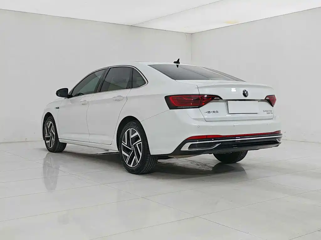 Volkswagen Sagitar — миниатюра 3