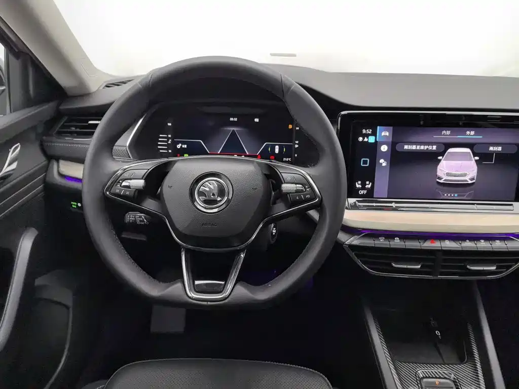 Skoda Octavia - фото 11