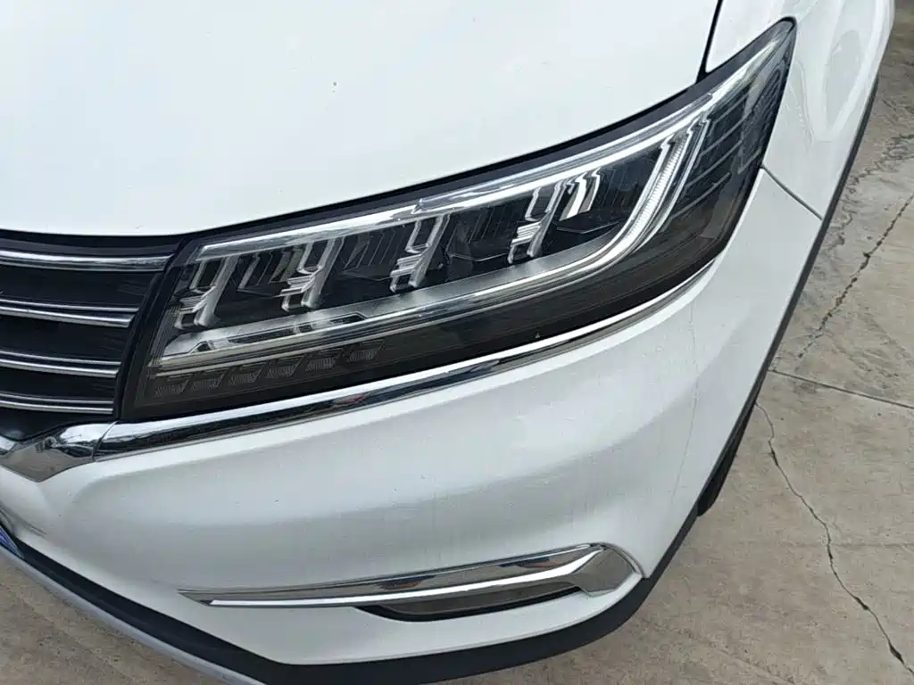 Roewe RX5 — миниатюра 24