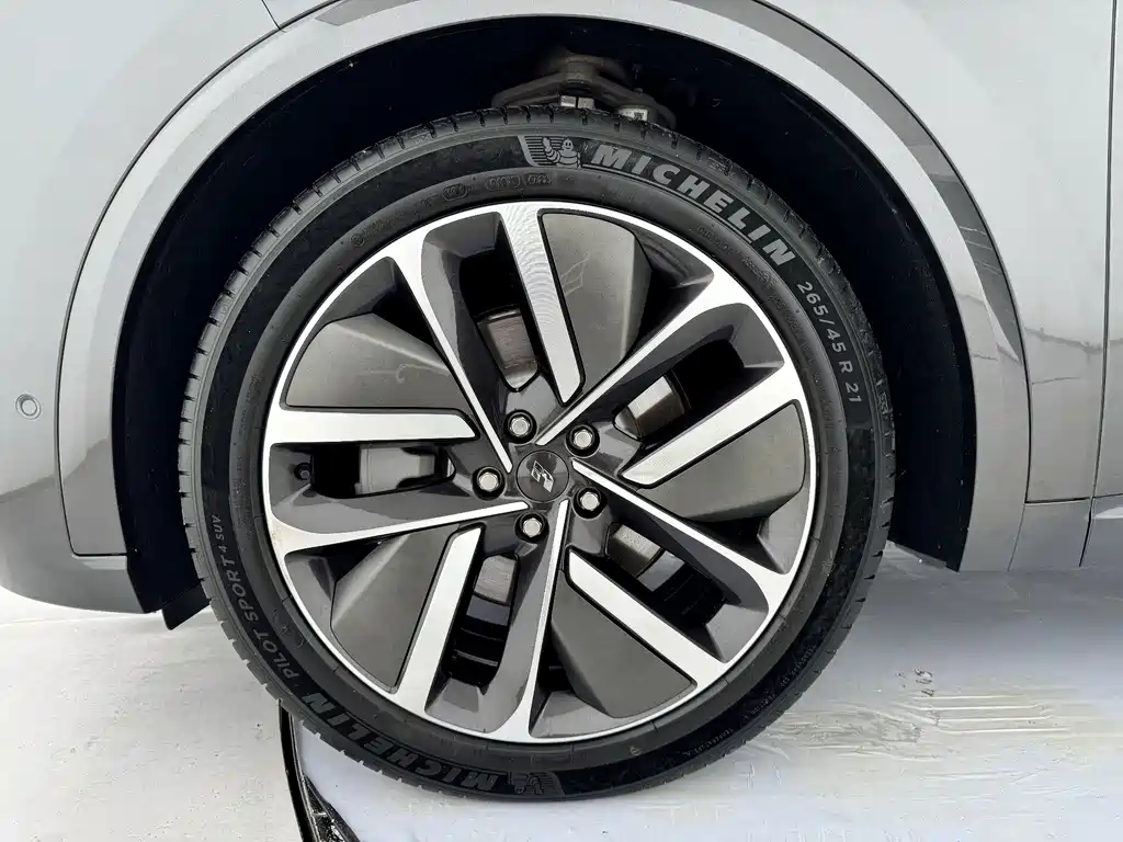 Li Auto Li L9 — миниатюра 11