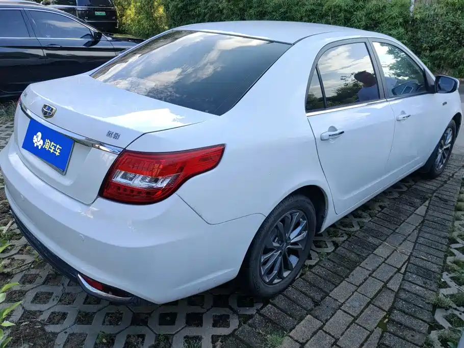 Geely Vision — миниатюра 3