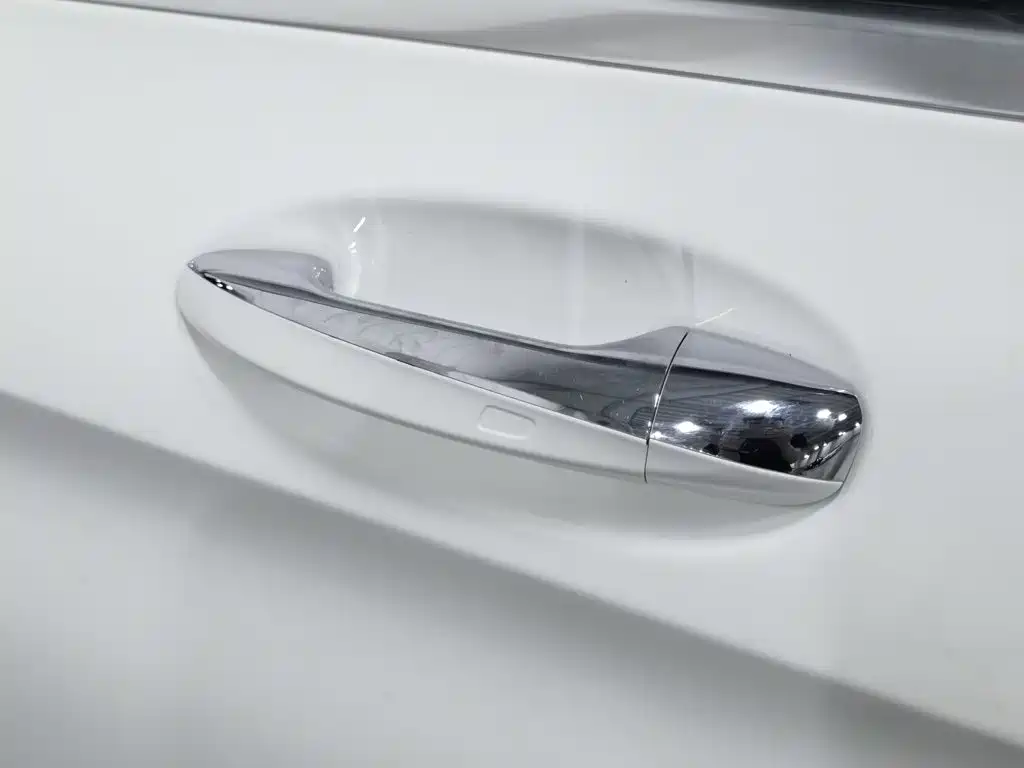 Mercedes-Benz GLC — миниатюра 18