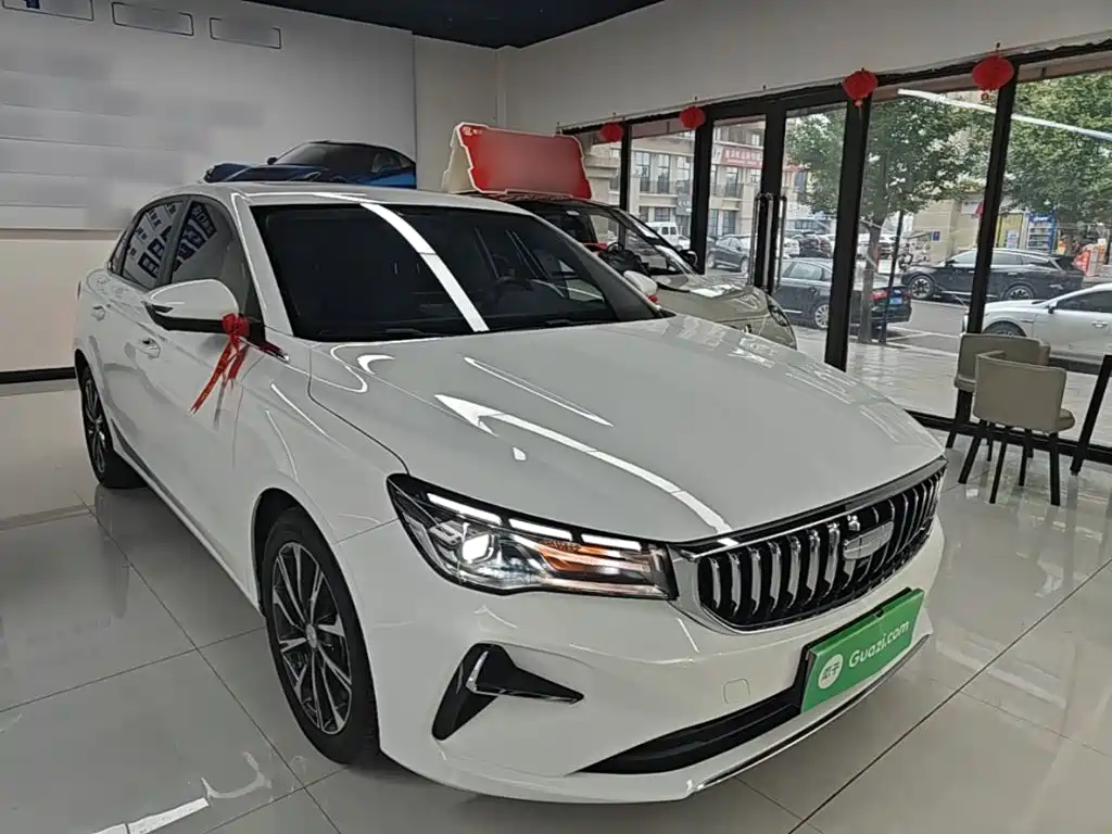 Geely Emgrand — миниатюра 4