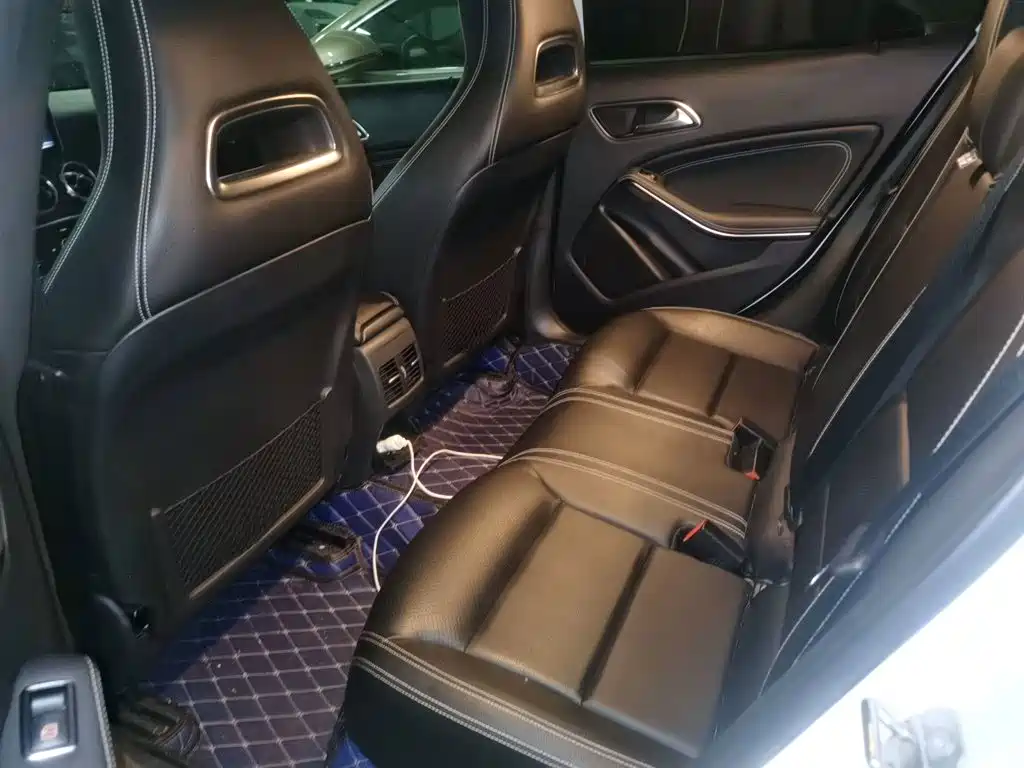 Mercedes-Benz GLA — миниатюра 15