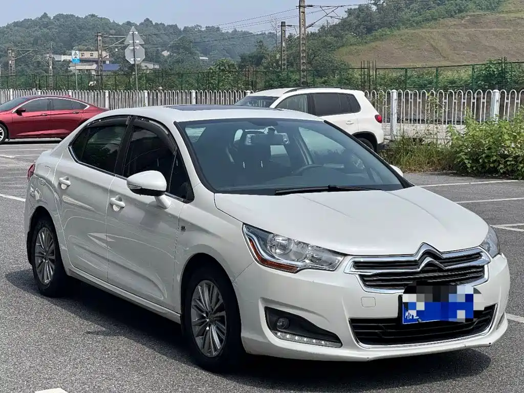 Citroen C4L — миниатюра 3