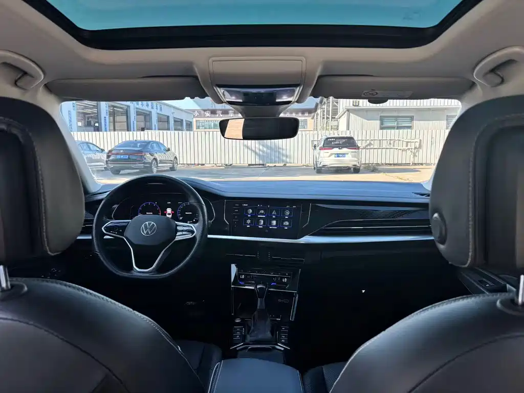 Volkswagen Passat — миниатюра 7