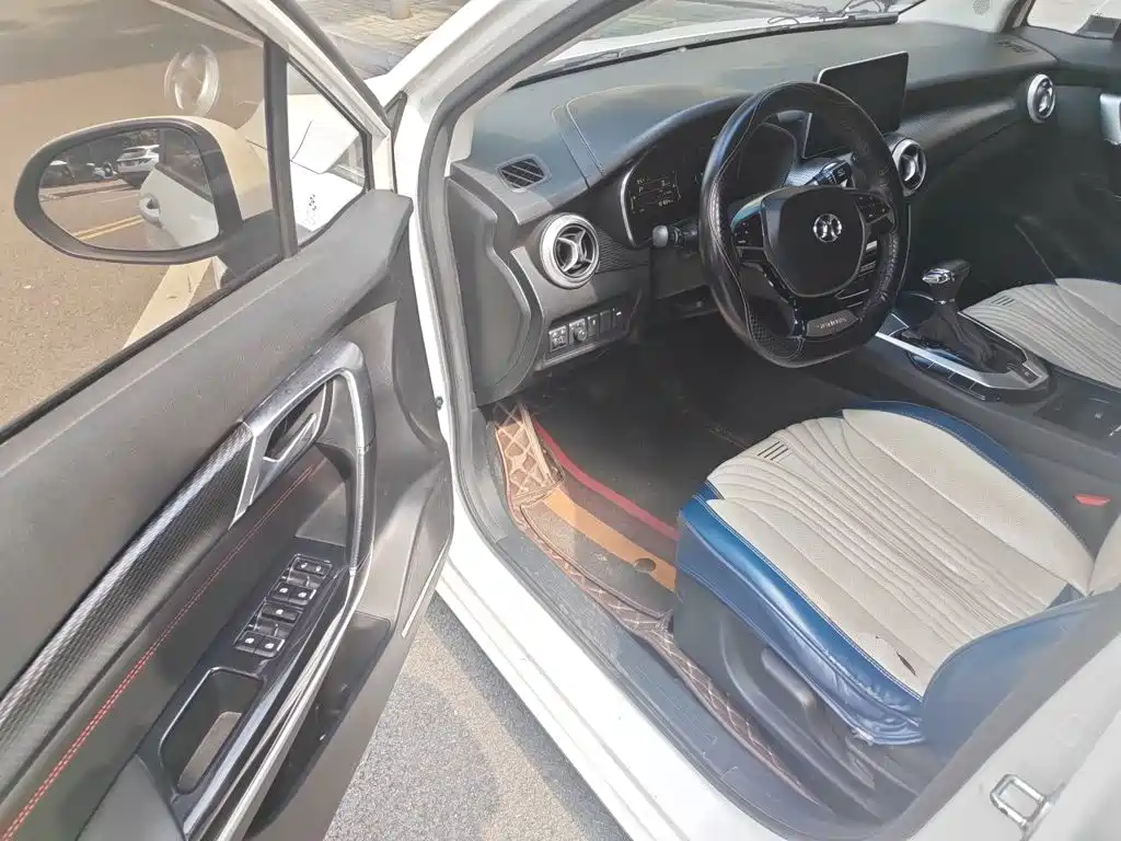 BAIC Senova D50 — миниатюра 12