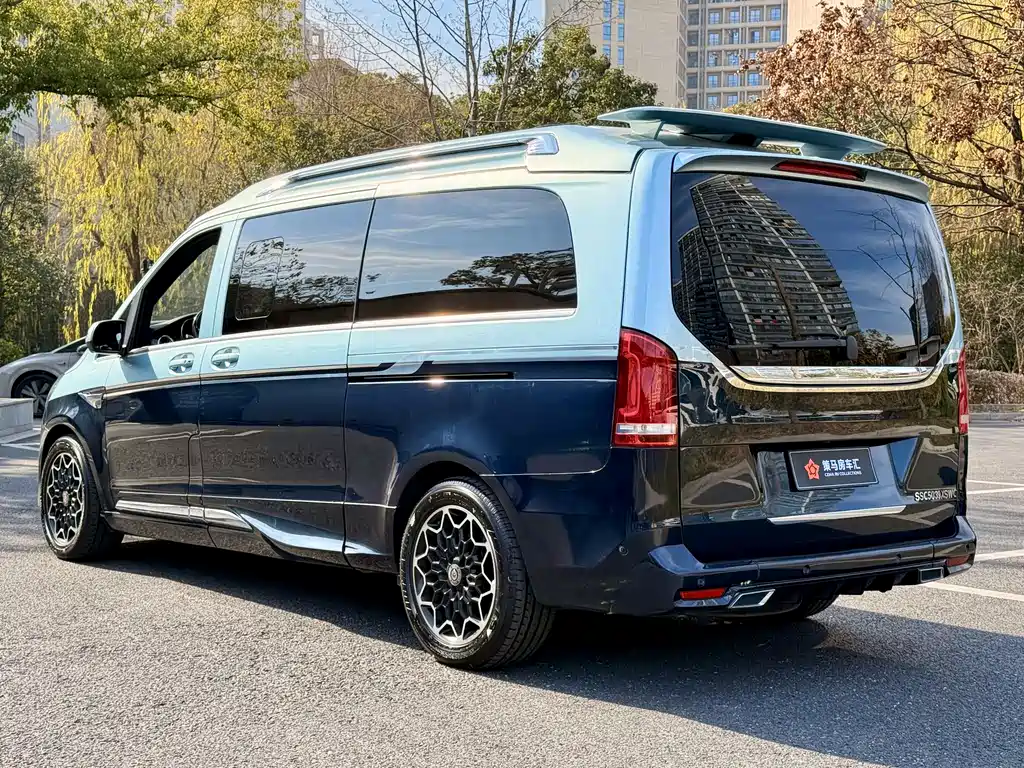 MERCEDES-BENZ V CLASS