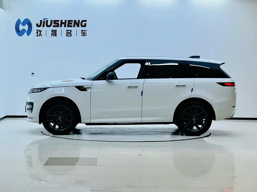 Land Rover Range Rover Sport 2024 400PS Dynamic SE