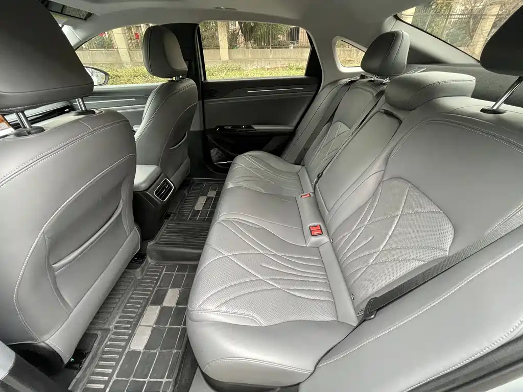 GEELY GALAXY GALAXY L6