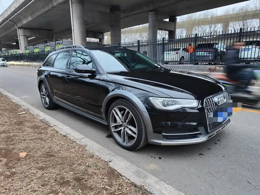 Audi A6 2015 3.0T allroad quattro