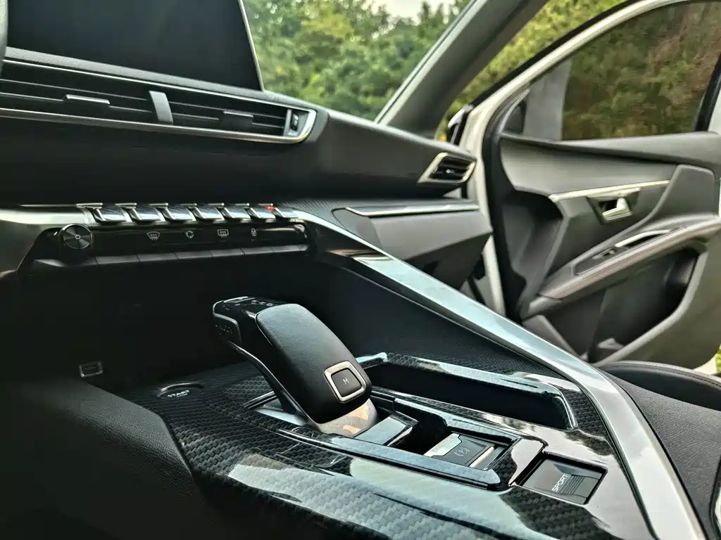 Peugeot 4008 — миниатюра 14