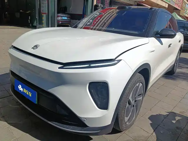2023 Nio ES8