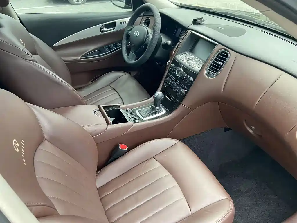 Infiniti QX50 (Import) — миниатюра 13