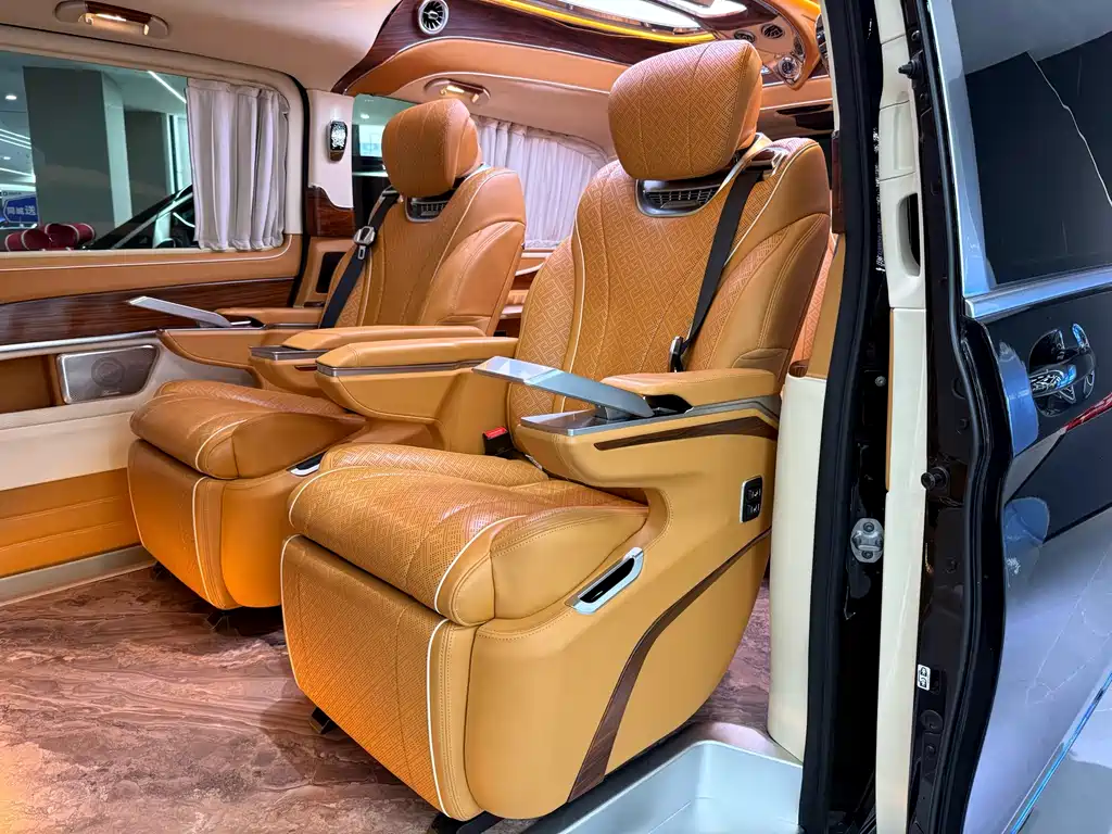 MERCEDES-BENZ V CLASS