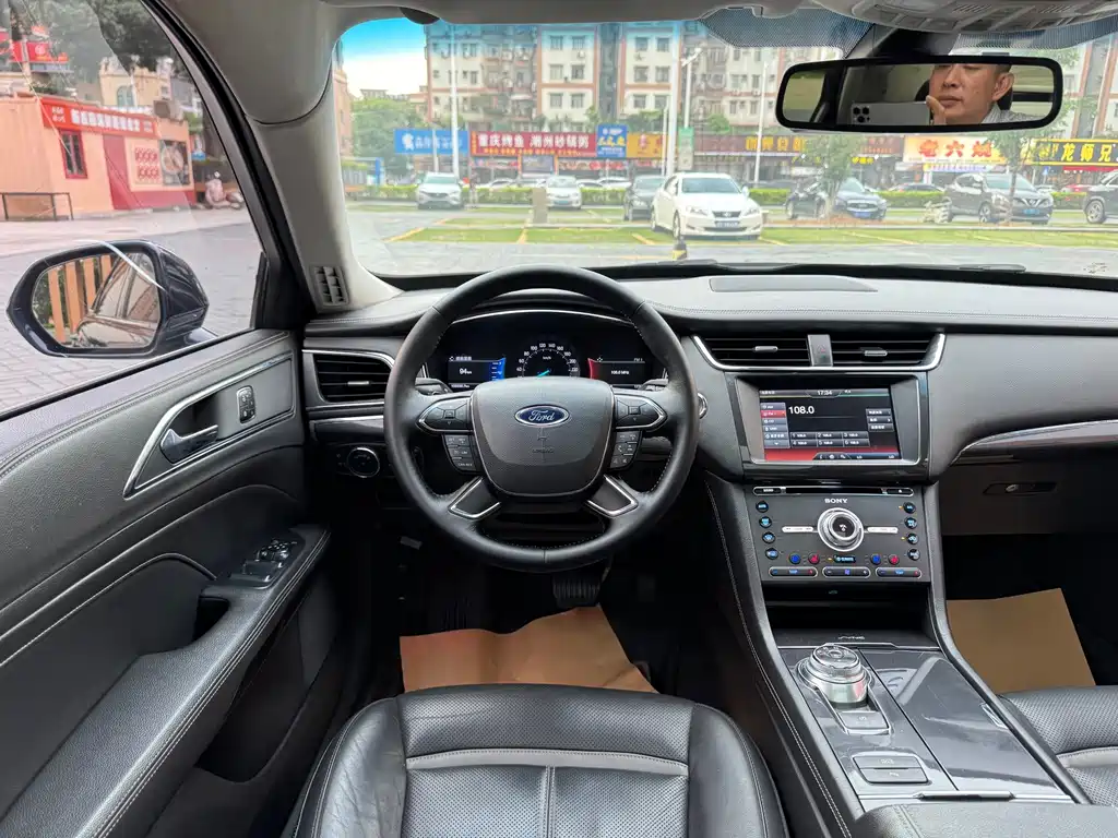 Ford Taurus — миниатюра 16