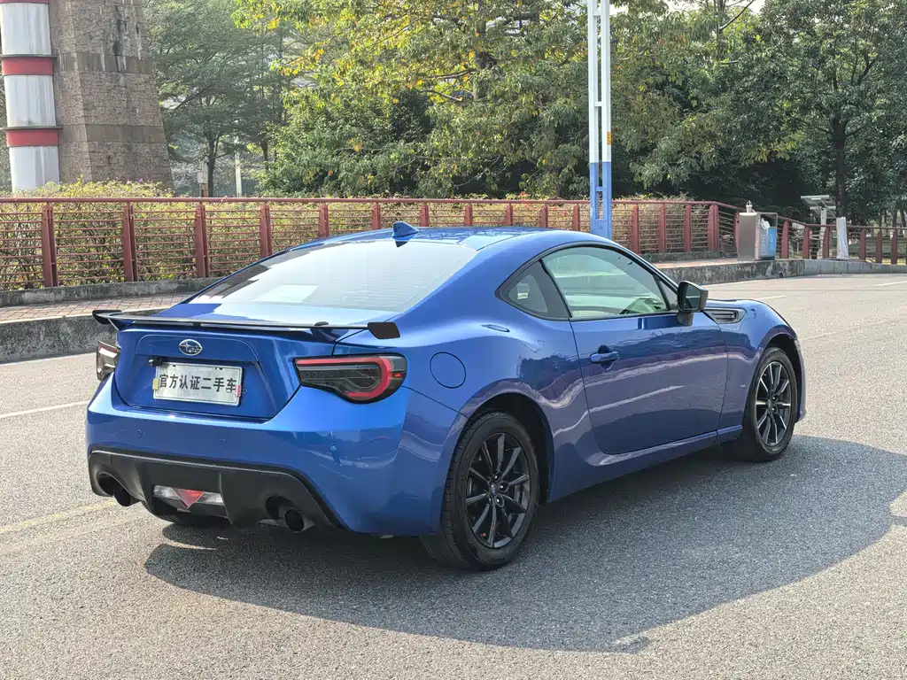 SUBARU BRZ
