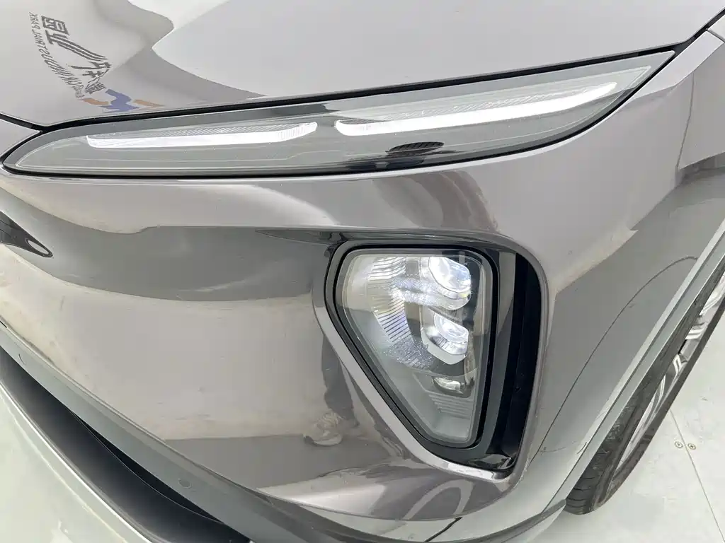 NIO ES6 — миниатюра 18