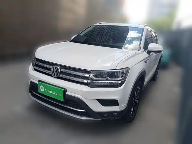 VOLKSWAGEN TUYUE 2019