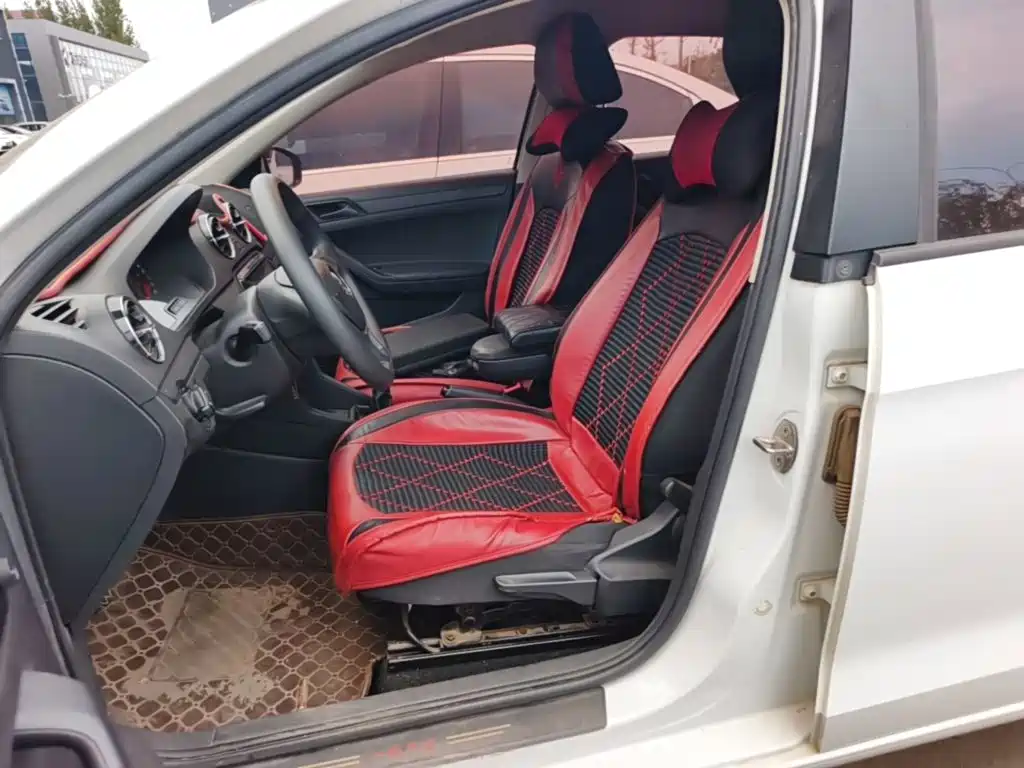Volkswagen Jetta — миниатюра 15