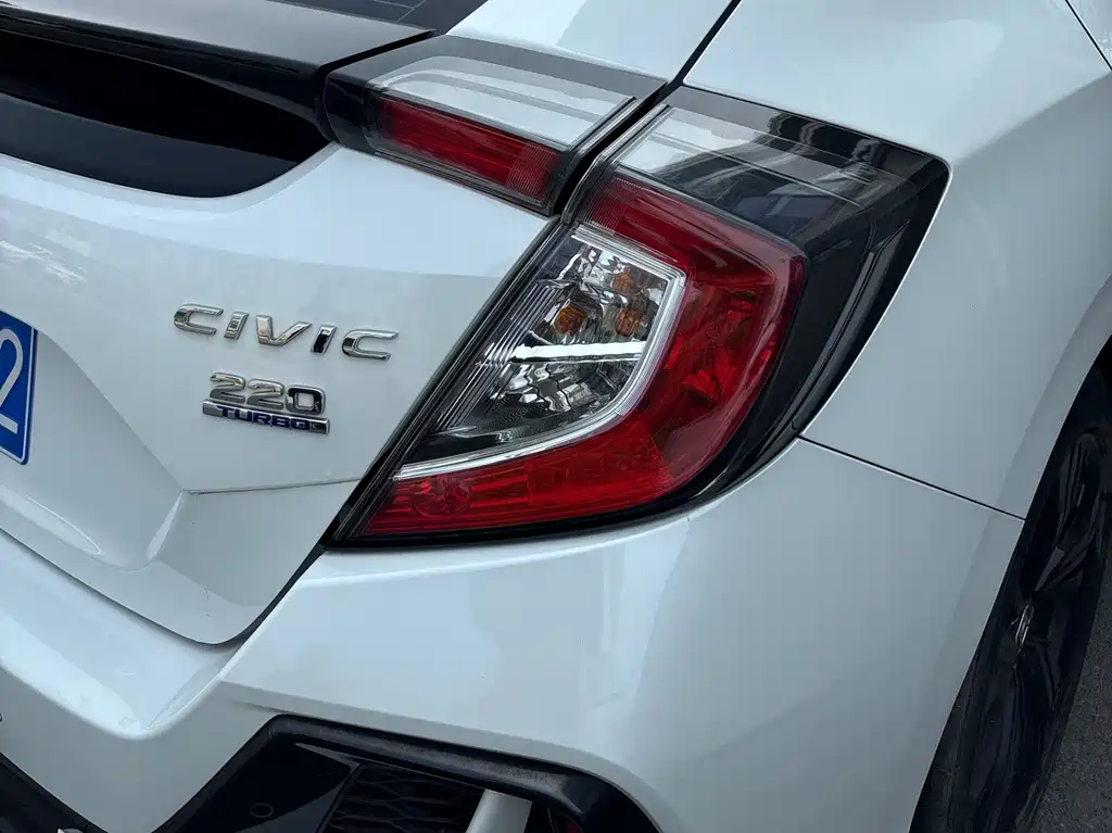 Honda Civic 2021 HATCHBACK 220TURBO CVT