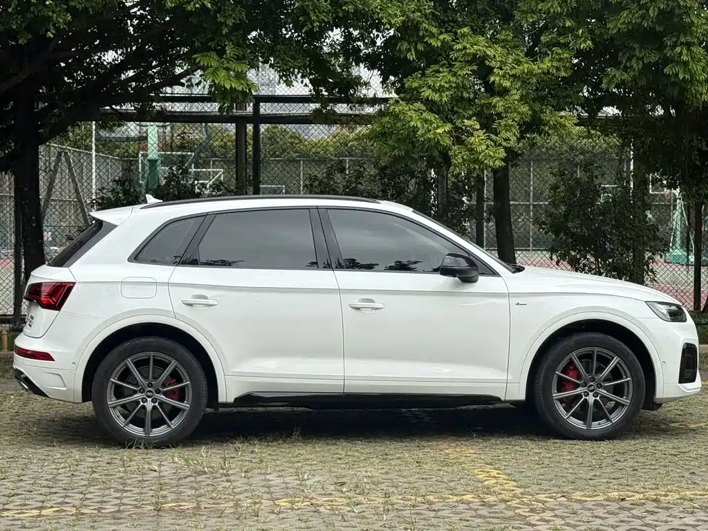 Audi Q5L — миниатюра 7