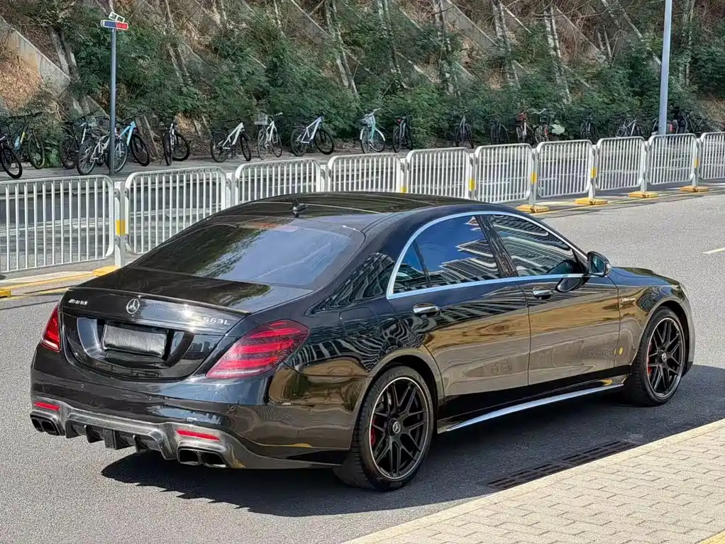 Mercedes-Benz S-Class AMG — миниатюра 6