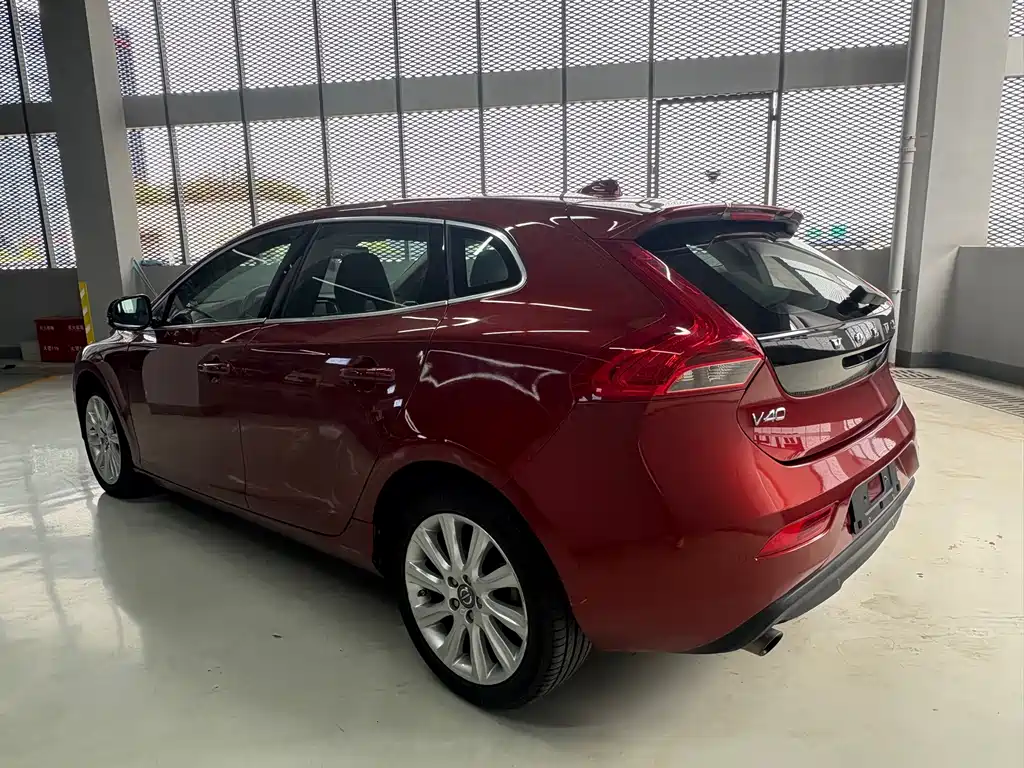 Volvo V40 — миниатюра 15