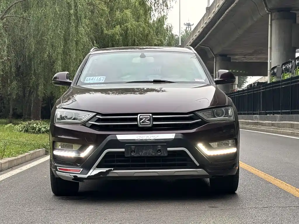 Zotye SR7 1.5T CVT Magic Cube of Heart Edition China V, фото 2