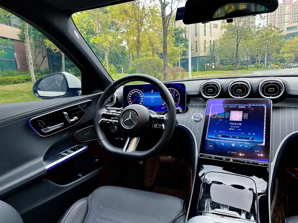 MERCEDES-BENZ C CLASS