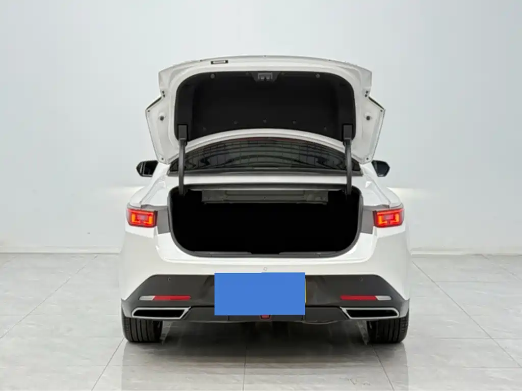 Changan Yida — миниатюра 11