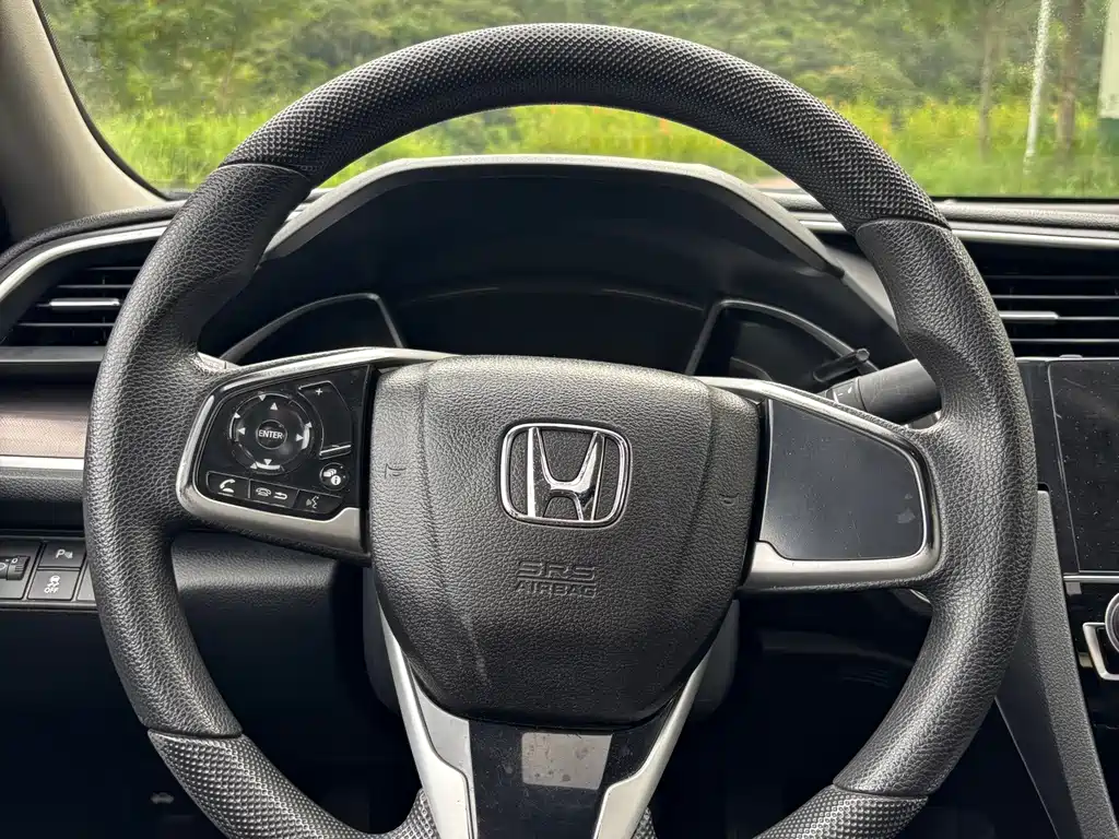 Honda Civic — миниатюра 27